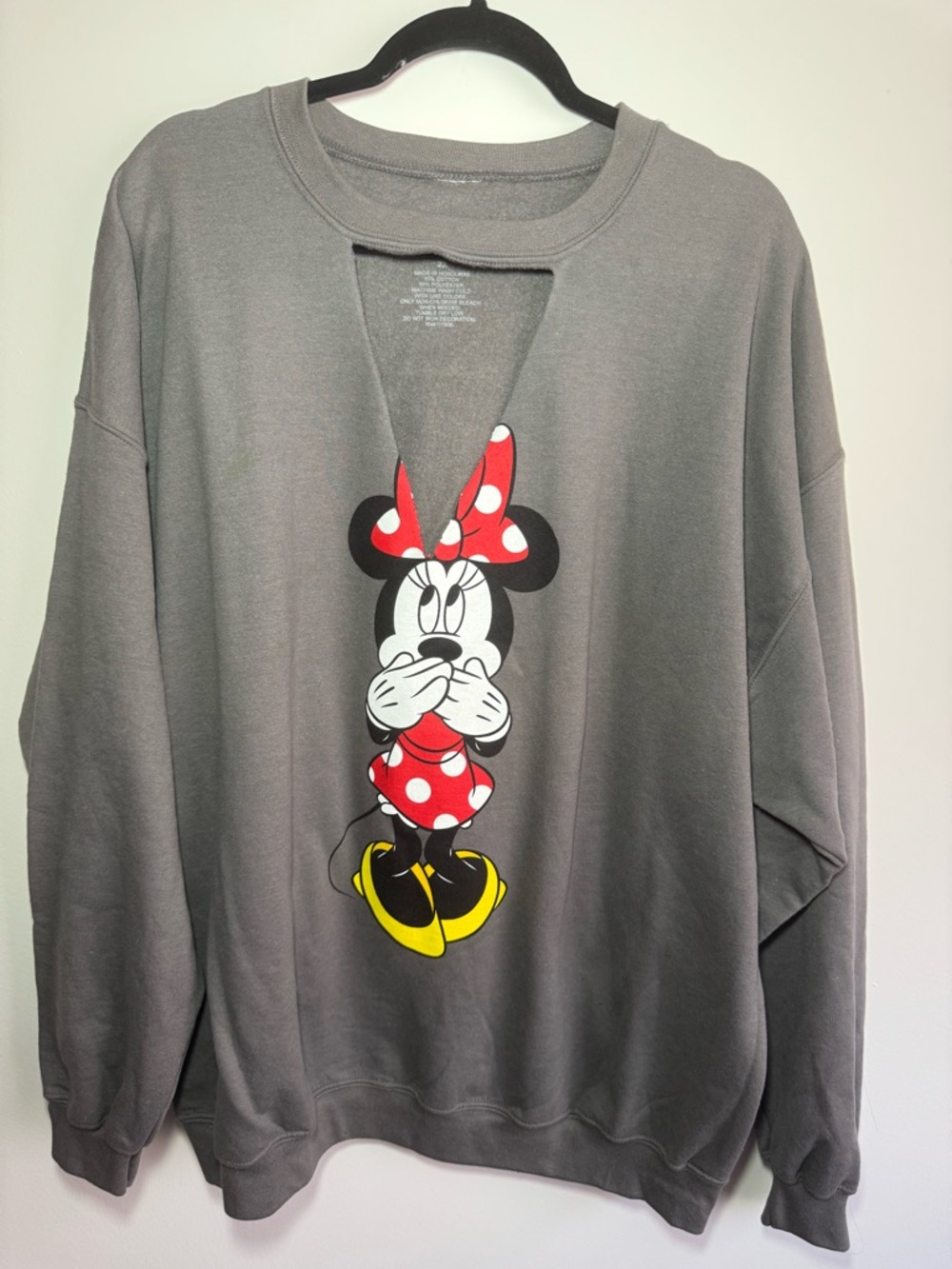 EUC Disney Minnie Mouse Cut Out Design Gray Sweatshirt Women’s size 2X
